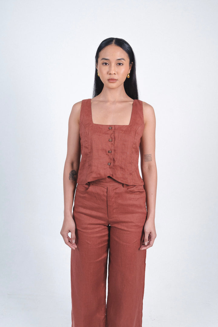 Lusi Top In Maroon