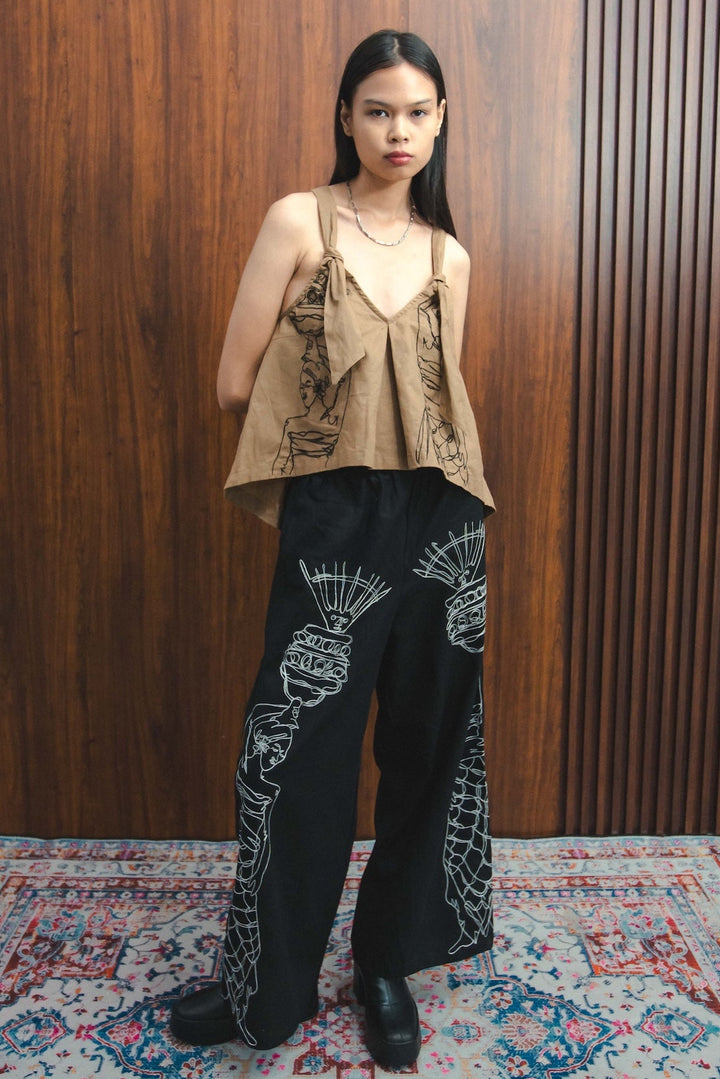 DEWI TOP CARAMEL