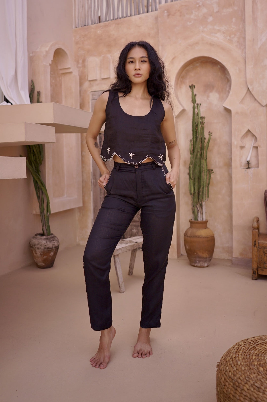 Eboni Pant In Rimba Black