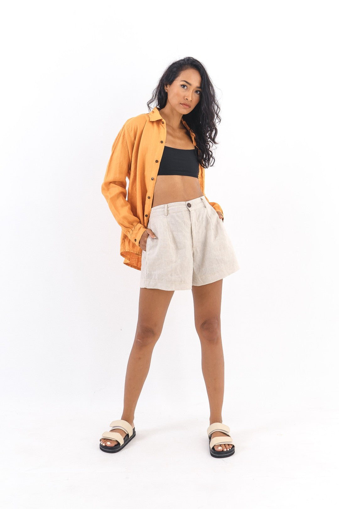 Kelly Short in Beige – Nataoka